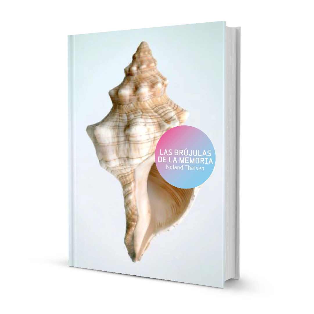 Brujulas de la memoria Mockup